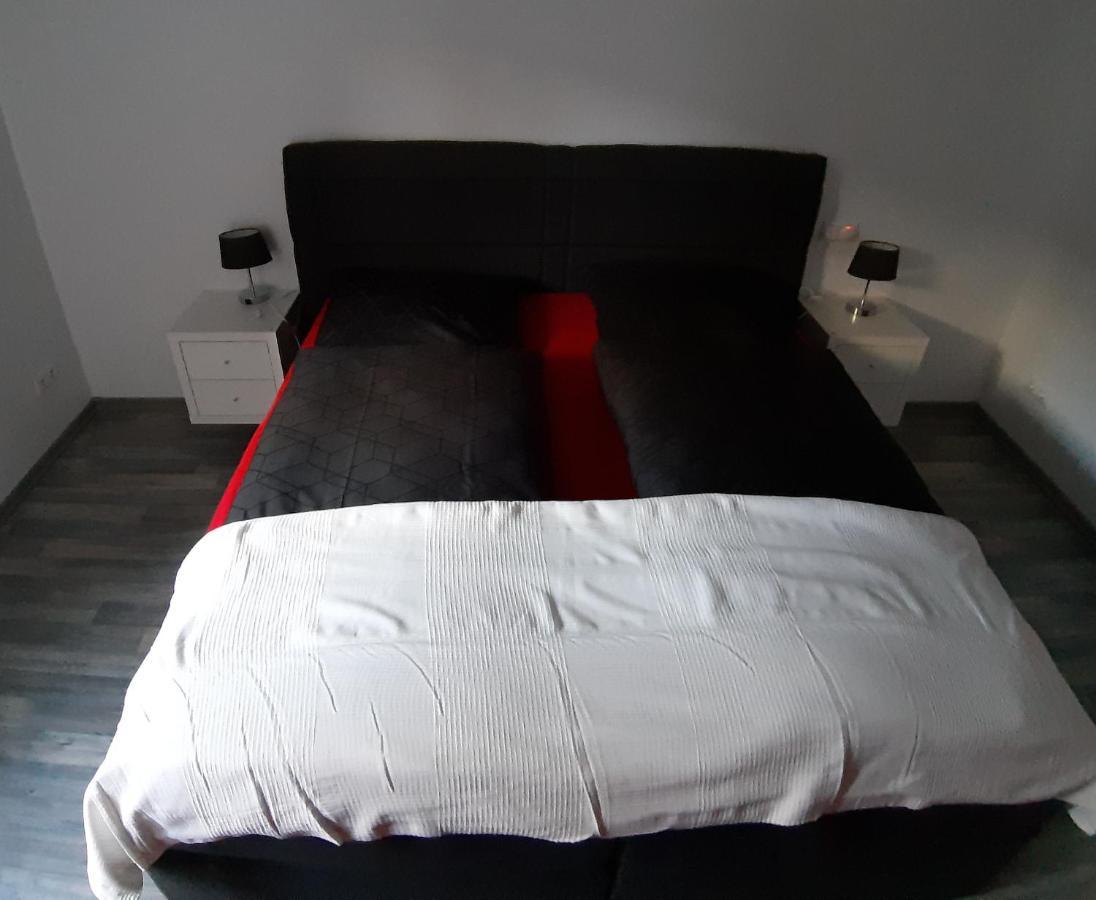 Ferienwohnung Im Schoenen Zellertal วาเคนไฮม์ อัน แดร์ไวน์ชตราสเซอ ภายนอก รูปภาพ